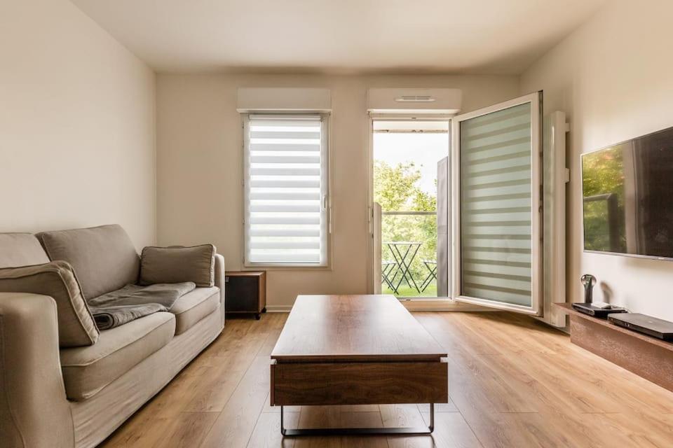 Superbe Studio à 2 Stations de Paris Centre Saint-Denis  Esterno foto